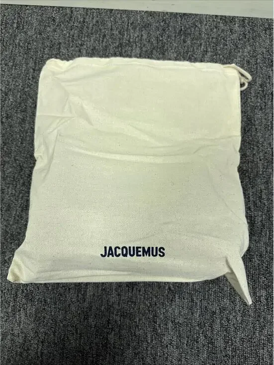 Jacquemus Le Petit Bambimou shoulder bag Camel Brown NEW - Picture 9 of 9